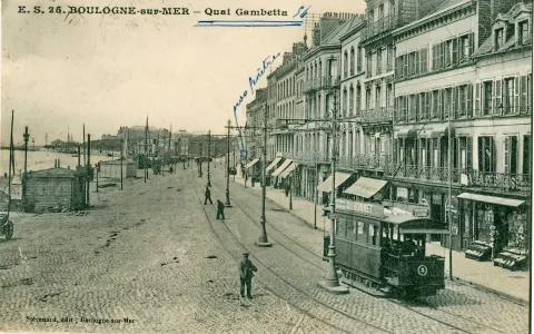 ES_26_-_BOULOGNE-SUR-MER_-_Quai_Gambetta