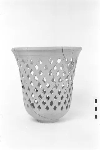 1990_st_032_022